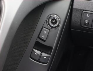 Hyundai i30 (2022) 1.5 DPI, ČR,1.maj, Serv.kniha - náhled 15