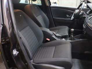 Opel Insignia (2015) Cosmo 2.0 CDTI, Navi, Tempomat - náhled 9