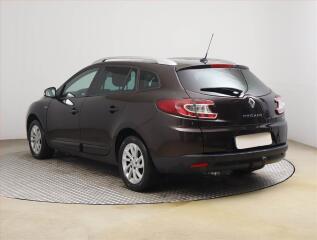 Opel Insignia (2015) Cosmo 2.0 CDTI, Navi, Tempomat - náhled 4