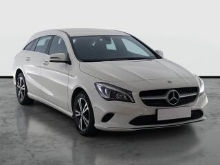 Mercedes-Benz CLA 180, �R,1.maj, Bi-Xenony