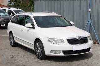 �koda Superb 2.0 TDI, Automat, Xenony