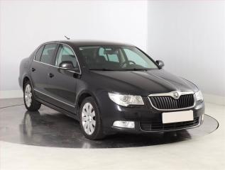 koda Superb 1.8 TSI, 4X4, Navi, Xenony