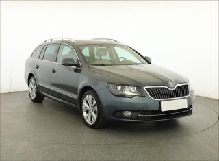 �koda Superb Elegance 2.0 TDI, Xenony