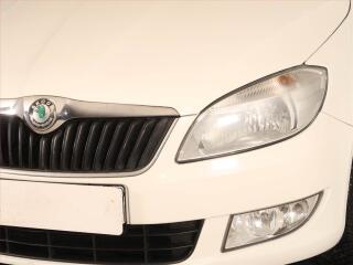 Škoda Fabia (2011) 1.2 TSI - náhled 15