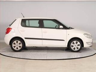 Škoda Fabia (2011) 1.2 TSI - náhled 6