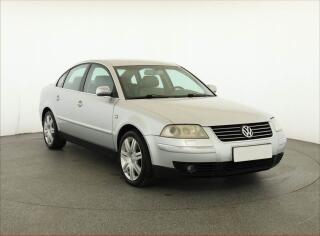 Volkswagen Passat 2.8 V6, 4X4, po STK, Ta�n�