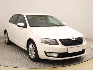 �koda Octavia 1.6 TDI, Serv.kniha, Tempomat
