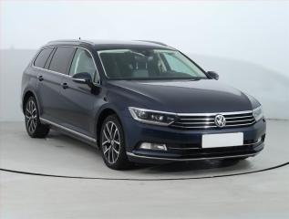 Volkswagen Passat Highline 2.0 TDI, Serv.kniha