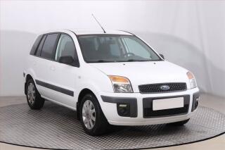 Ford Fusion 1.4, nov� STK, rezervace