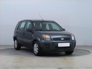 Ford Fusion 1.4, nov� STK, v provozu