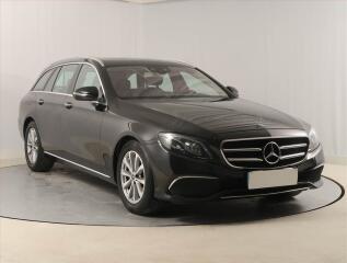 Mercedes-Benz E 220 d 4MATIC