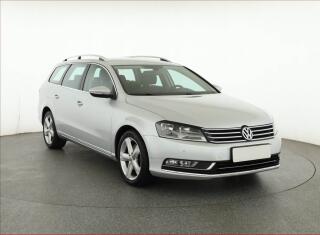 Volkswagen Passat 2.0 TDI, Tempomat