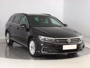 Volkswagen Passat 1.4 GTE, Automat, Serv.kniha