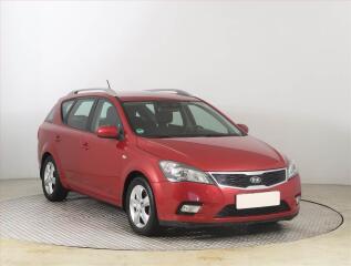 Kia Ceed 1.6 CRDi, �R,1.maj, Serv.kniha
