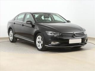 Volkswagen Passat 1.5 TSI, Automat, K��e, Navi