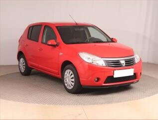 Dacia Sandero 1.2 16V, po STK, jezd� v�born�