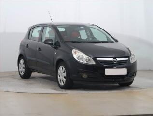 Opel Corsa 1.2, �R,1.maj, jezd� dob�e