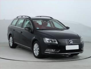 Volkswagen Passat 1.4 TSI, Navi, Xenony