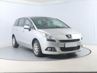 Peugeot 5008 1.6 HDi, nov� STK, jezd� dob�e