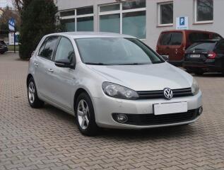 Volkswagen Golf 1.2 TSI, Vyh�.�seda�ek