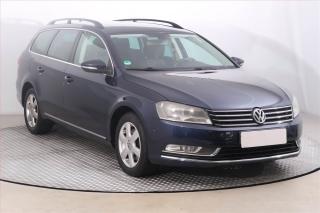 Volkswagen Passat Comfortline 2.0 TDI, Navi