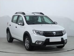 Dacia Sandero Stepway 0.9 TCe, Navi