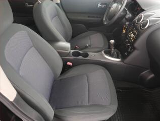 Dacia Sandero (2017) Stepway 0.9 TCe, Navi - náhled 9