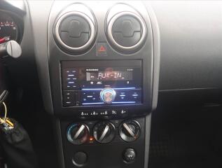 Dacia Sandero (2017) Stepway 0.9 TCe, Navi - náhled 12