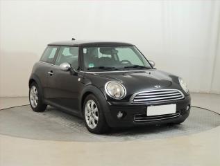 Mini One, Vyh.sedaek