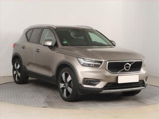 Volvo XC40 T3