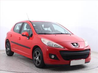 Peugeot 207 1.4, nov� STK, rezervace