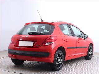 Peugeot 207 (2010) 1.4, nová STK, rezervace - náhled 5