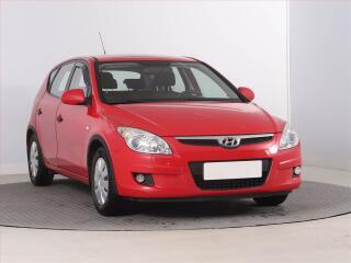 Hyundai i30 1.4 CVVT, servisovan�