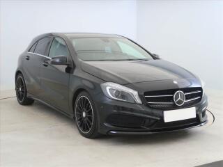 Mercedes-Benz AMG line A 200 CDI, K��e, Navi