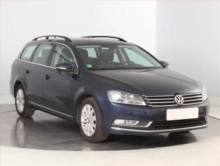 Volkswagen Passat 2.0 TDI, Serv.kniha, Tempomat
