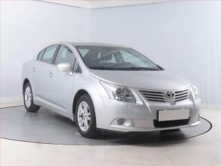 Toyota Avensis 1.8 Valvematic, �R,1.maj