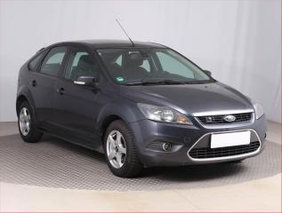Ford Focus 1.8 16V, po STK, rezervace