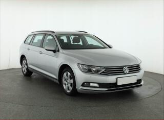 Volkswagen Passat Comfortline 2.0 TDI, Automat
