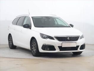 Peugeot 308 1.5 BlueHDi, Serv.kniha, Navi