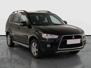 Mitsubishi Outlander 2.2 DI-D, 4X4, 7�m�st
