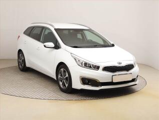 Kia Ceed 1.6 GDI, Serv.kniha, K��e