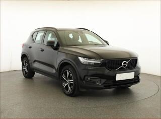 Volvo XC40 D4 AWD, 4X4, Automat, K��e