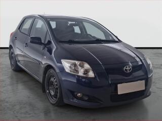 Toyota Auris 1.4 D-4D, Serv.kniha