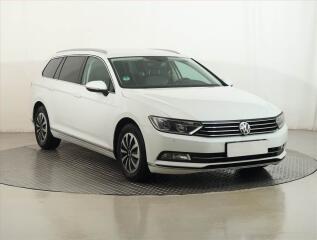 Volkswagen Passat Comfortline 2.0 TDI, K��e