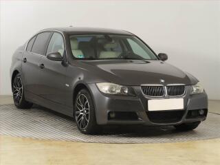 BMW 325 i, po STK, Ta�n�