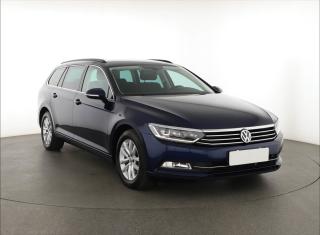Volkswagen Passat Comfortline 1.6 TDI, Automat