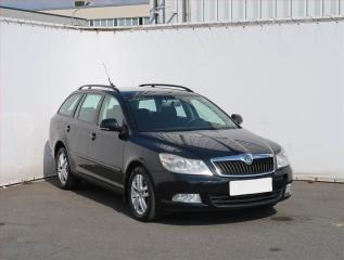 koda Octavia Ambiente 1.6 TDI, Navi
