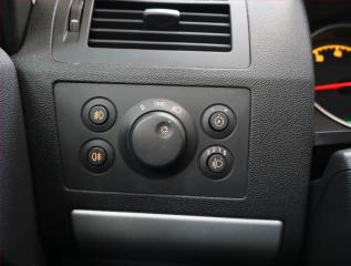 Opel Zafira (2014) 1.8, 7 míst, ČR,1.maj - náhled 15