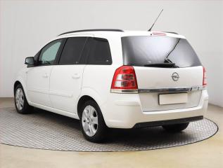 Opel Zafira (2014) 1.8, 7 míst, ČR,1.maj - náhled 4