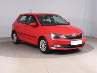 koda Fabia Ambition 1.0, Park.senzory